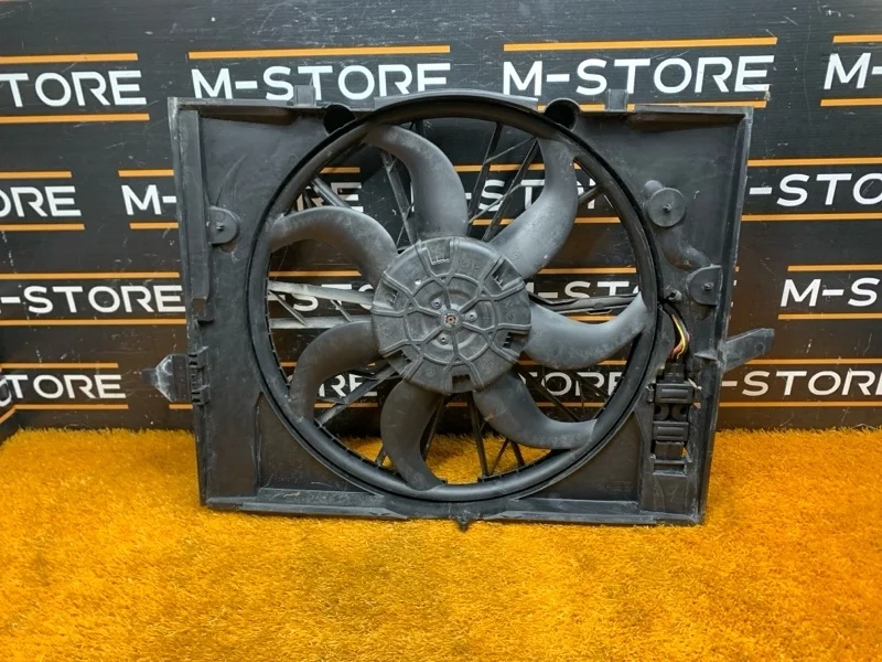 Вентилятор радиатора Bmw 5-Series 17427514560 E60 M54B25