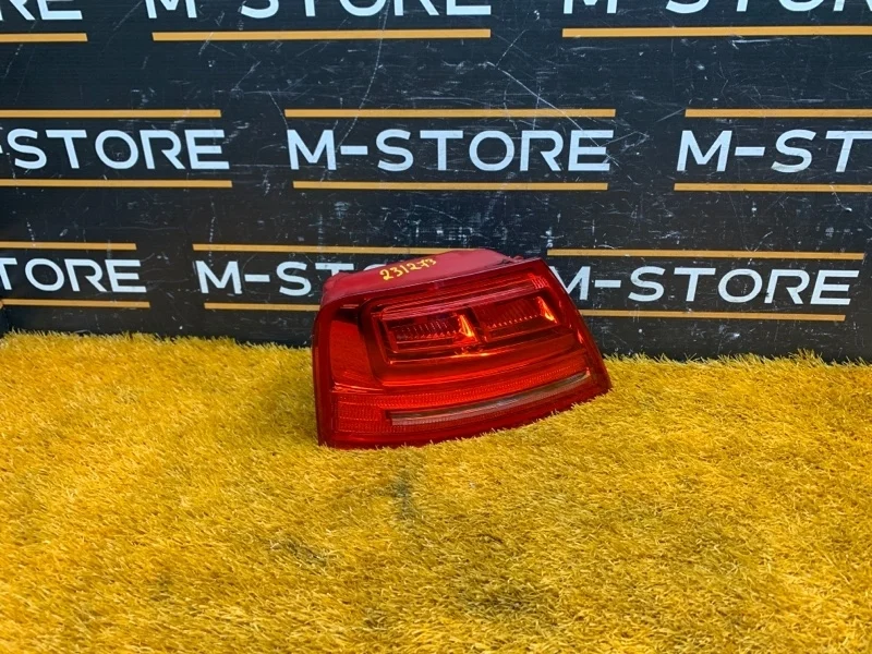 Фонарь задний Audi A8 2010 4H0945095 4H/D4 CDRA, левый