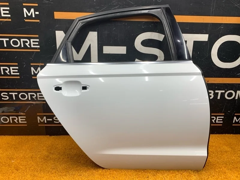 Дверь Audi A6 2012 4G5833052 C7/4G CHJA, задняя правая