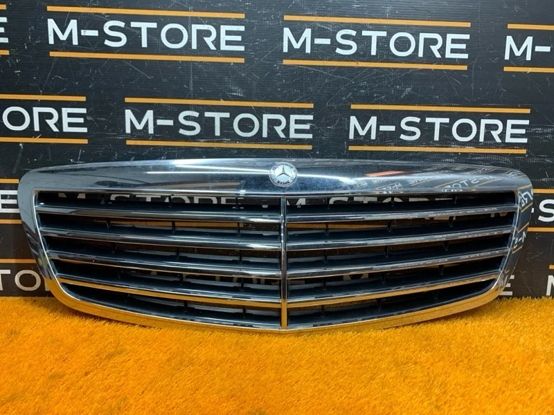 Решетка радиатора Mercedes-Benz S-Class 2008 A2218800083 W221 273.961