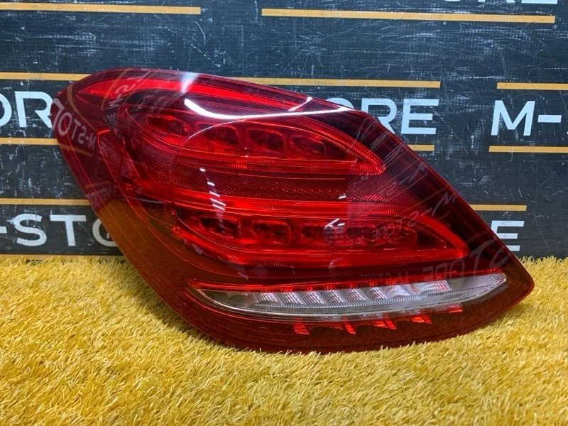 Фонарь задний Mercedes-Benz C-Class A2059061357 W205, левый
