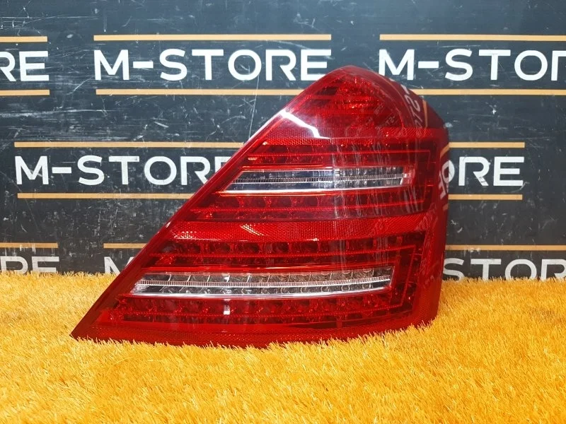 Фонарь задний Mercedes-Benz S-Class 2007 A2218201464 W221 272.965, правый