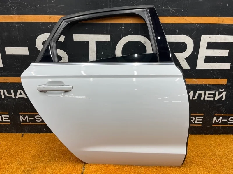 Дверь Audi A6 2013 4G5833052 C7/4G CDNB, задняя правая