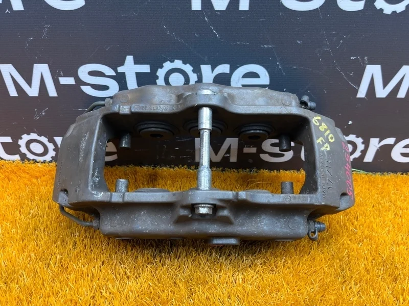 Суппорт Porsche Cayenne 2008 95535142233 957 M5501, передний правый