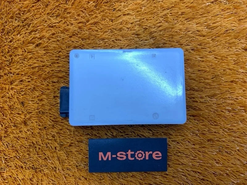 Датчик слепых зон (радарный датчик) Mercedes-Benz C-Class 2014 A0009058702 W205 274.920, передний