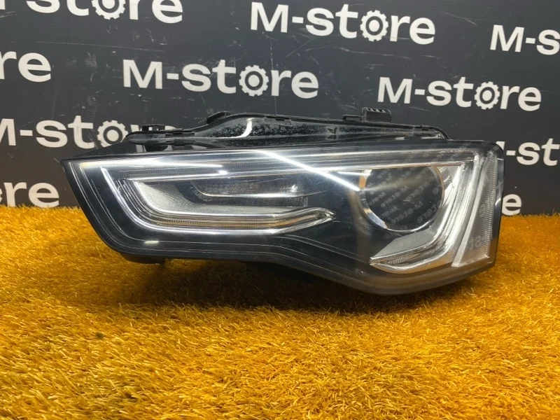 Фара Audi A5 8T0941005D 8T, левая