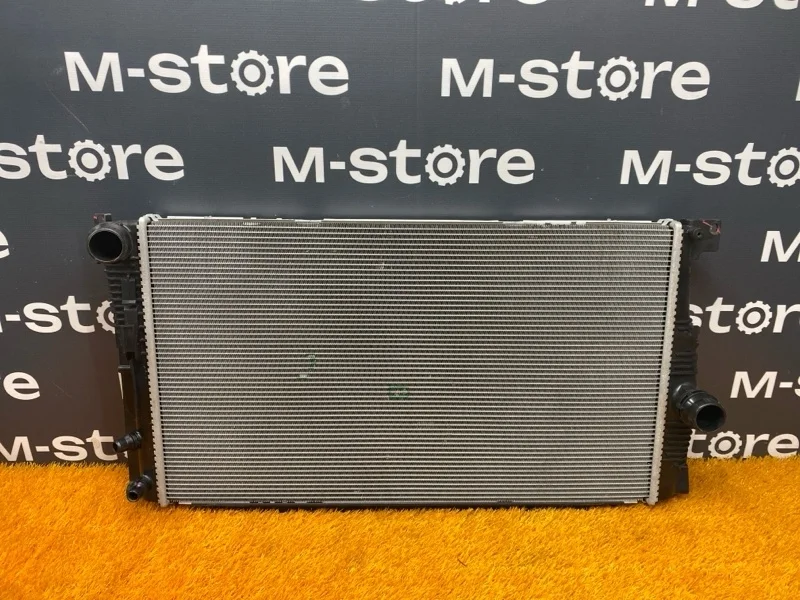 Радиатор ДВС Bmw 5-Series 2012 17118672011 F10 N20B20B