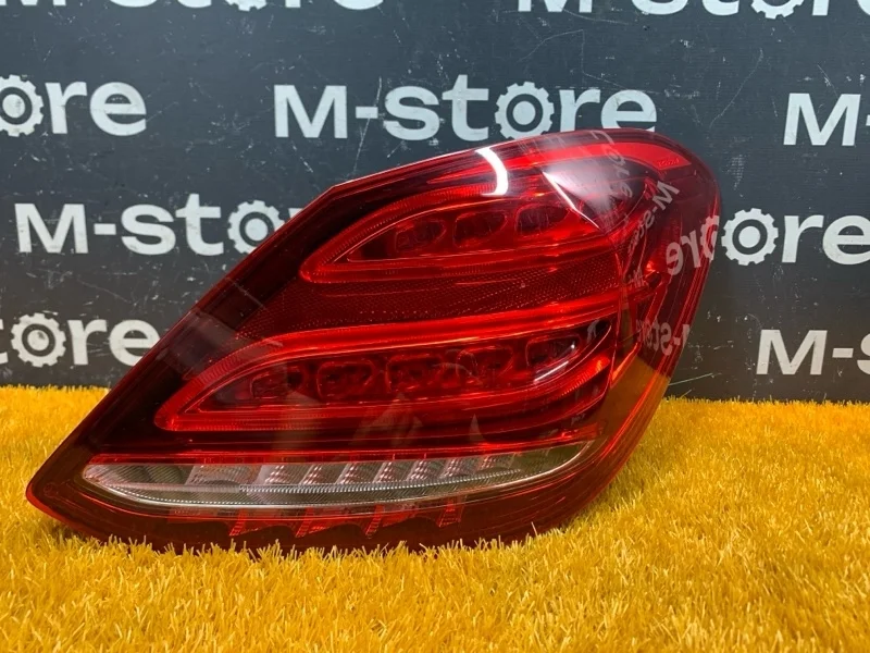 Фонарь задний Mercedes-Benz C-Class 2014 A2059061457 W205 274.920, правый