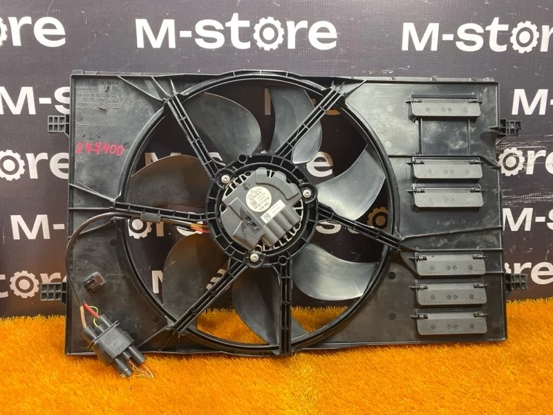 Вентилятор радиатора Audi A3 2014 5Q0121205C 8V CXS