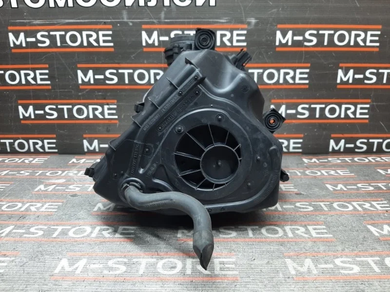 Корпус воздушного фильтра Audi A8 2005 06E133836 4E/D3 BPK