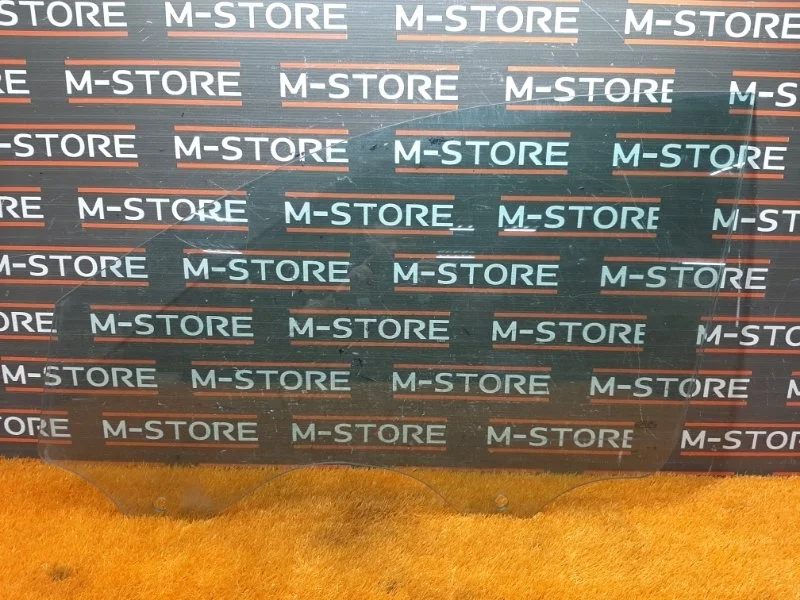 Стекло боковое Porsche Cayenne 2004 95554251104 955 4800, переднее левое