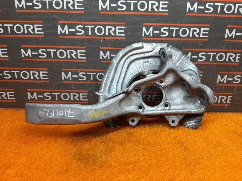Кулак поворотный Bmw X5 2007 31216773783 E70 N62B48B, передний левый