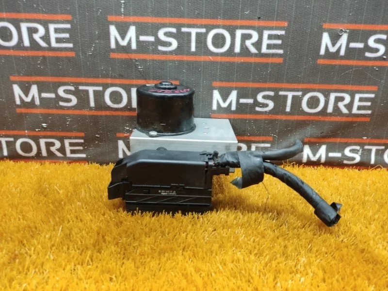 Блок ABS Mercedes-Benz C-Class 2006 A0064310312 W203 271.946