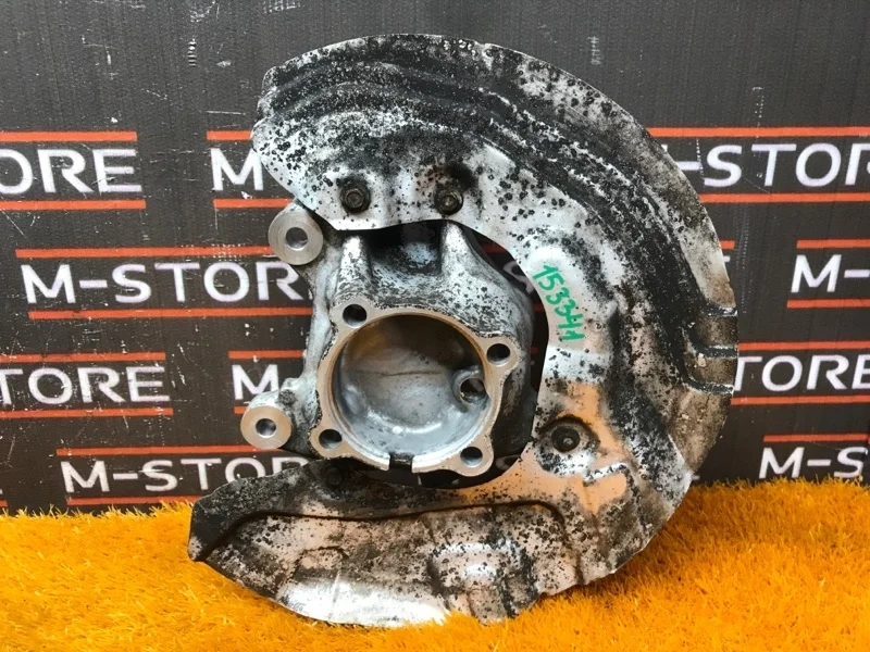 Кулак поворотный Bmw X1 2010 31216784866 E84 N46B20B, передний правый