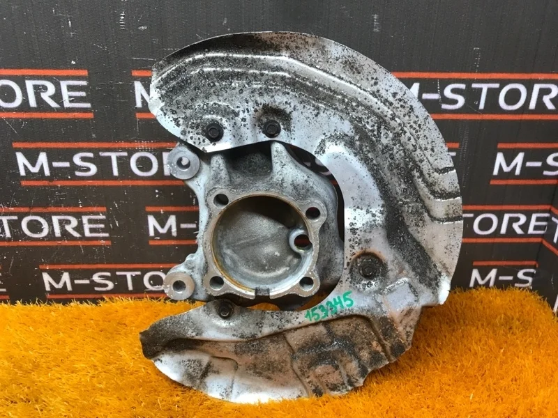 Кулак поворотный Bmw X1 2010 31216784866 E84 N46B20B, передний правый