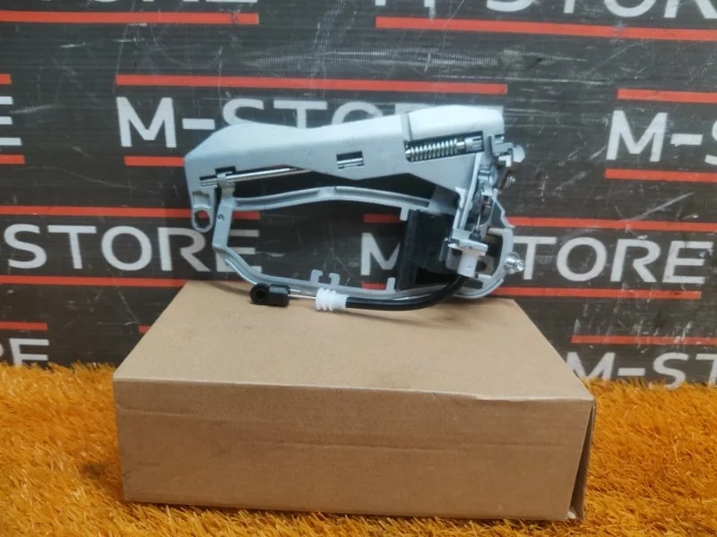 Ручка двери внешняя Bmw X5 51218243616 E53, передняя правая