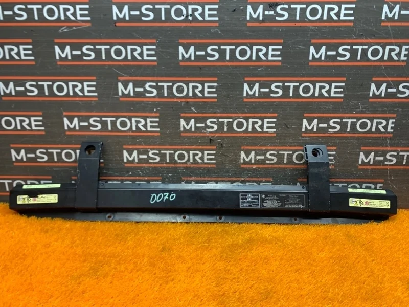 Рамка радиатора Bmw 6-Series 2004 51647008845 E64 N62B44A