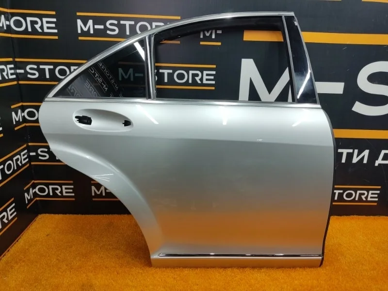 Дверь Mercedes-Benz S-Class 2004 A2217300405 W221 272.965, задняя правая