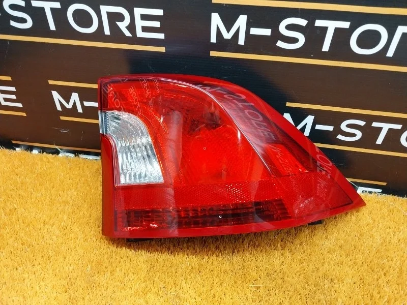 Фонарь задний Volvo S60 2012 30796268 FS B4164T, правый