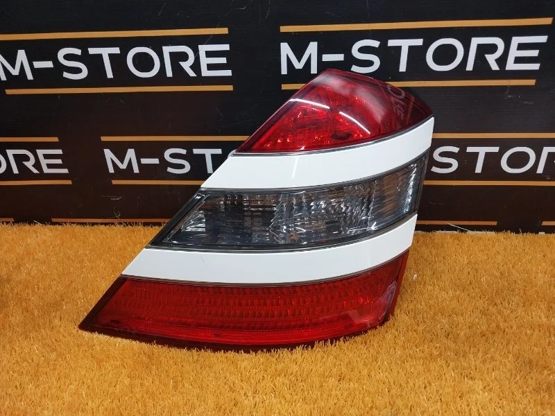 Фонарь задний Mercedes-Benz S-Class 2006 A2218200264 W221 273.961, правый