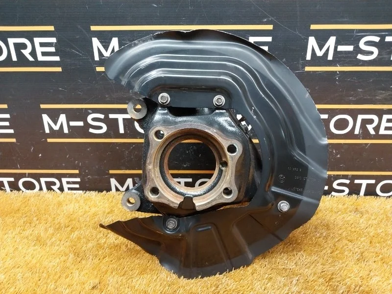 Кулак поворотный Bmw X3 2011 31216855954 F25 N52B30A, передний правый