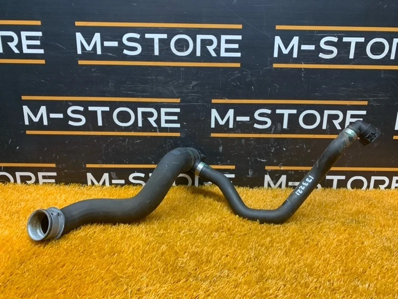 Патрубок радиатора верхний Mercedes-Benz E-Class 2014 A2045019482 W212 274.920