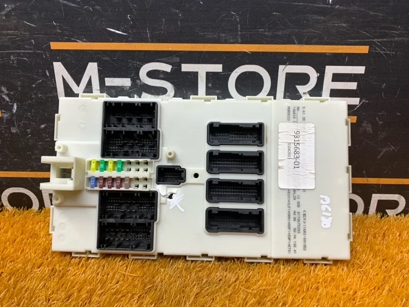 Блок управления FEM Bmw 3-Series 2013 9315683 F30 N20B20B