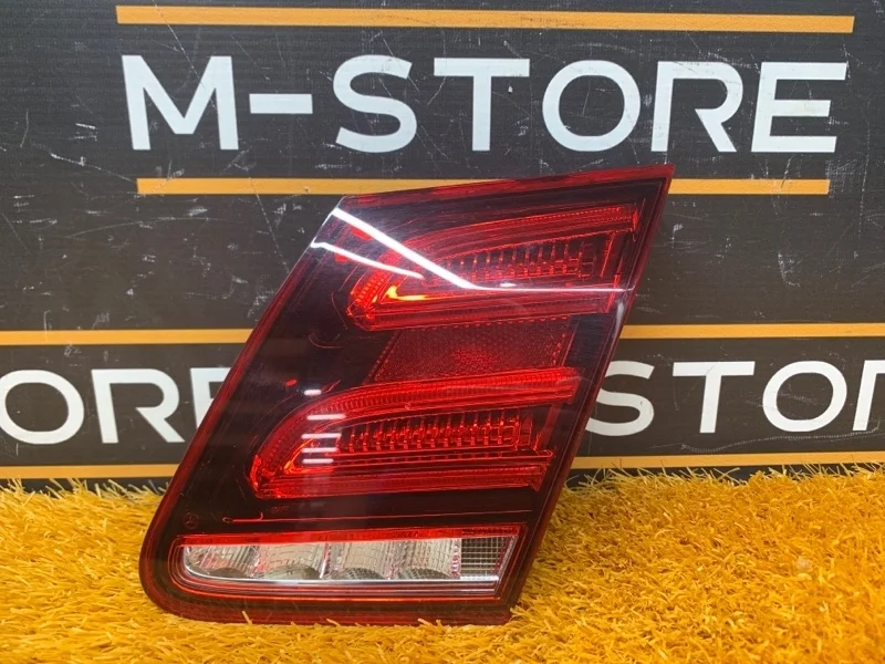 Фонарь крышки багажника Mercedes-Benz E-Class 2014 A2129061003 W212 274.920, правый