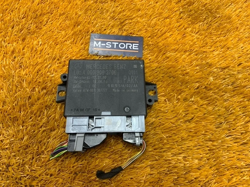 Блок управления парктроником Mercedes-Benz Cla-Class 2015 A0009003706 X117 270.910
