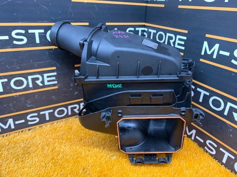 Корпус воздушного фильтра Mercedes-Benz A-Class 2013 A2700900401 W176 270.910