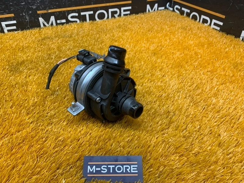 Помпа дополнительная Mercedes-Benz C-Class 2014 A0005002686 W205 274.910