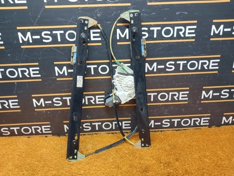 Стеклоподъемник Audi A8 2010 4H0837462A 4H/D4 CDRA, передний правый