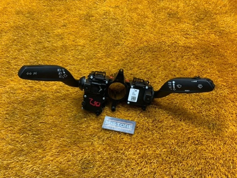 Блок подрулевых переключателей Audi A5 2012 4G0953502T 8T CDNC