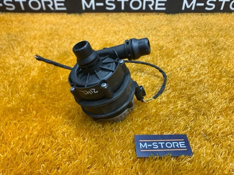 Помпа дополнительная Mercedes-Benz C-Class 2014 A0005002686 W205 274.920