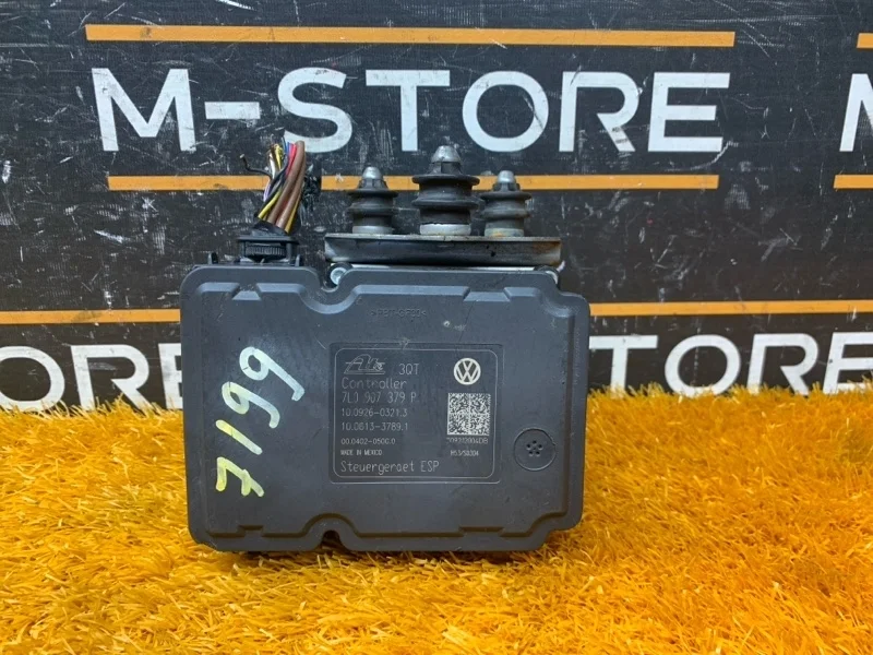 Блок ABS Porsche Cayenne 2009 7L0907379P 957 M4801