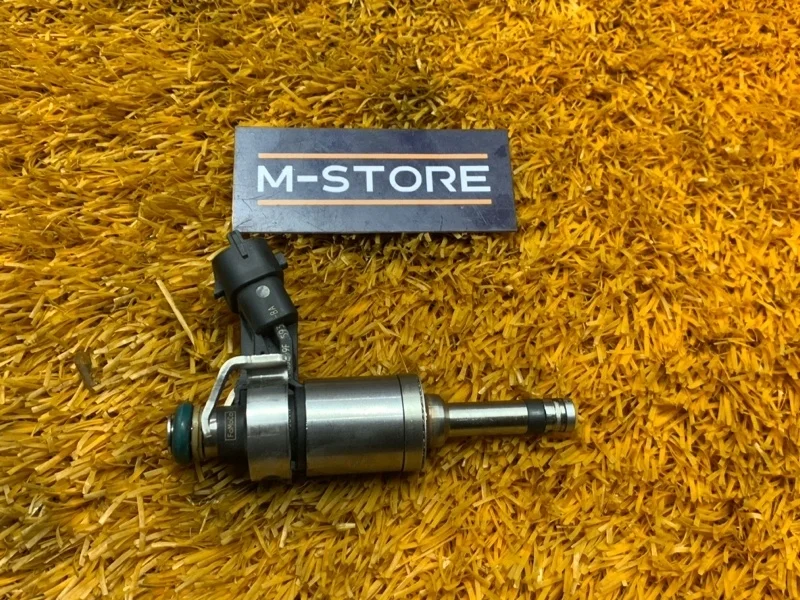 Форсунка топливная Land Rover Range Rover Evoque 2012 BB5E9F593BA L538 204PT