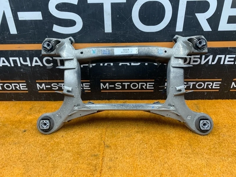 Балка поперечная (подрамник) Mercedes-Benz S-Class 2001 A2203500000 W220 112.944, задняя