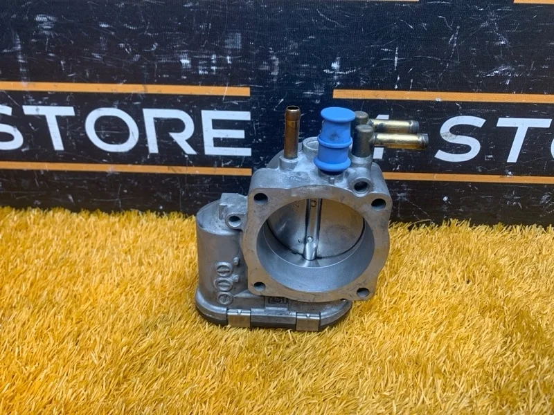 Дроссельная заслонка Audi A4 2003 078133062B 8E/B6 ASN