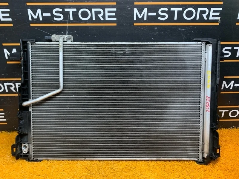 Радиатор кондиционера Mercedes-Benz C-Class 2010 A2045000654 W204 271.860