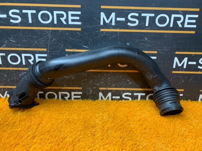 Патрубок интеркулера Bmw 3-Series 2015 13718601683 F30 B48B20A