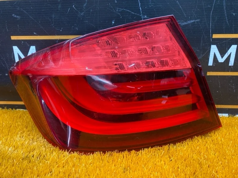 Фонарь задний Bmw 5-Series 2011 63217203229 F10 N20B20B, левый
