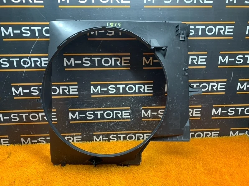 Диффузор радиатора Land Rover Range Rover 2003 PGK000030 L322 M62B44