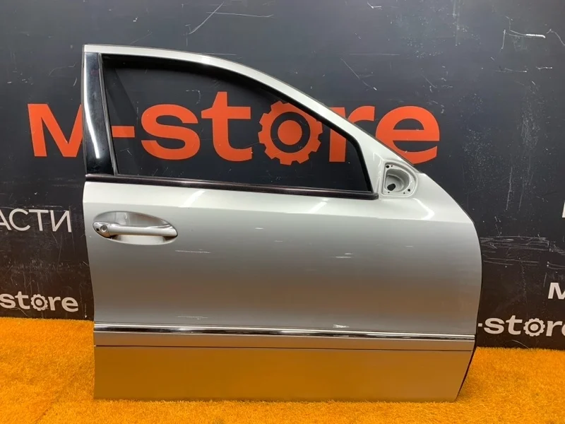 Дверь Mercedes-Benz E-Class 2003 A2117201405 W211 112.949, передняя правая