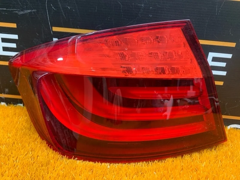 Фонарь задний Bmw 5-Series 2012 63217203229 F10 N20B20B, левый
