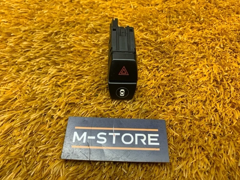 Кнопка аварийной сигнализации Bmw X1 2016 61319354186 F48 B47C20A