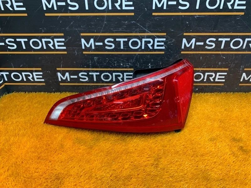 Фонарь задний Audi Q5 2010 8R0945094A 8R CDNC, правый