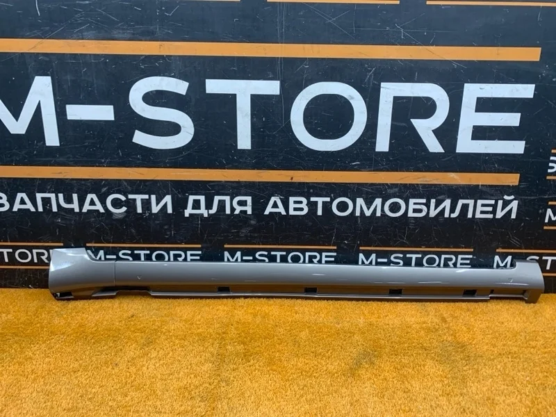 Накладка на порог Volkswagen Passat 2011 3AA853856 B7 CAX, правая