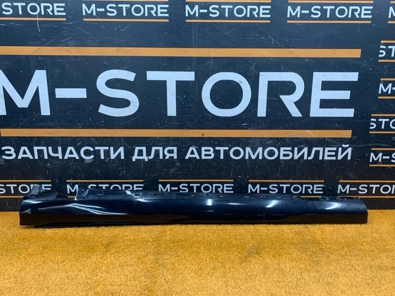 Накладка на порог Mercedes-Benz C-Class 2005 A2036900740 W203 271.940, левая