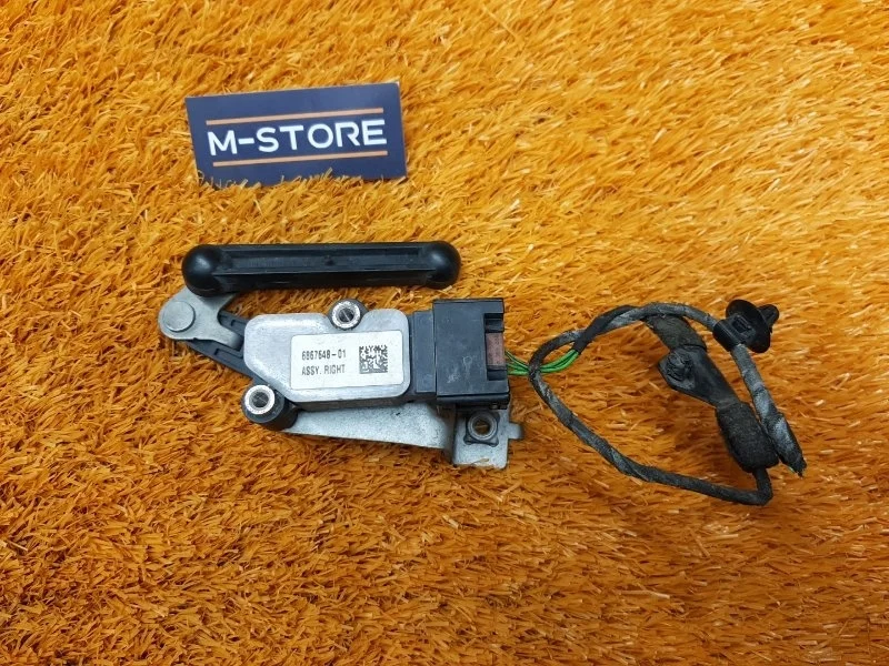 Датчик высоты дорожного просвета Bmw X5 2014 6868646 F15 N55B30A, задний
