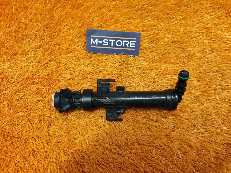 Форсунка омывателя фары Audi Q5 2015 8R0955101A 8R CNCD, левая